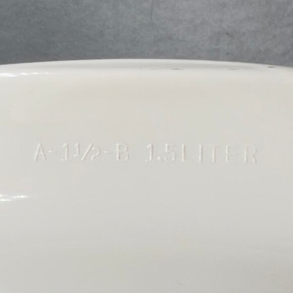 Corning Ware Abundance A-1 1/2- B 1.5 Liter Dish ~6"W x ~3.5" H Casserole Dish - Picture 8 of 16